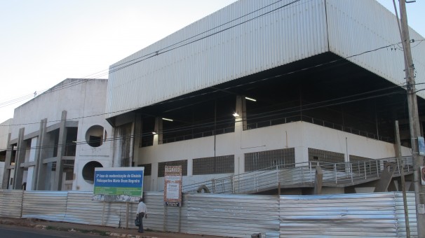 Ginásio está fechado há oito anos