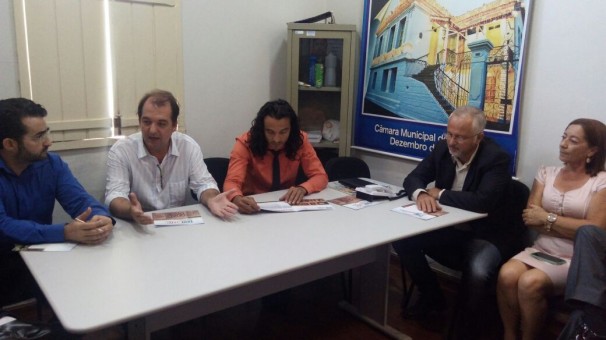 Presidente da ACA ressalta importância da Fenicafé e solicita apoio dos vereadores