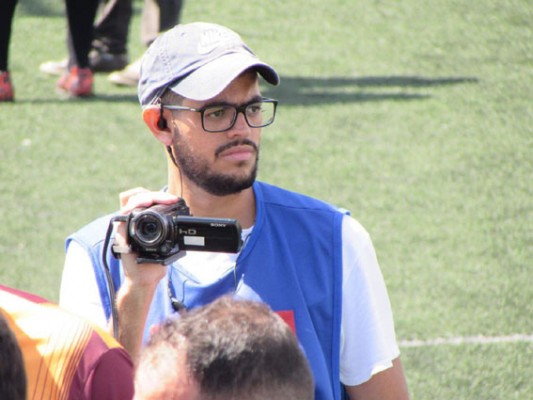 Bruno Cesar Sales Alves (27/4), cinegrafista, filho de Sandra Maria e Edmar César Alves 