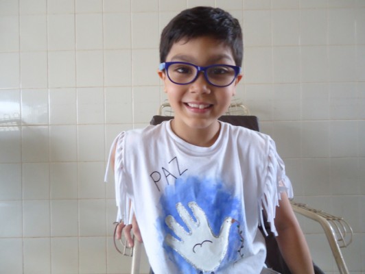 João Pedro Farias de Freitas completa seis anos hoje. Filho de Bruno Henrique de Freitas e Cíntia Farias de Freitas