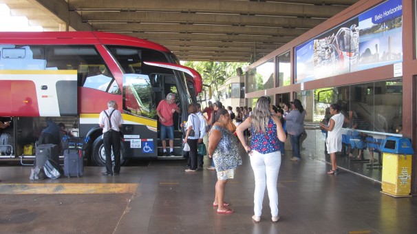 Fluxo de pessoas deve aumentar significativamente amanhã,13