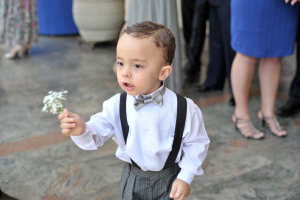 Thiago Mamede S. Lemos comemora nesta segunda-feira mais um ano recebendo o carinho dos pais Danilo Lemos e Marina Mamede e também do irmão Lucas Mamede S. Lemos 