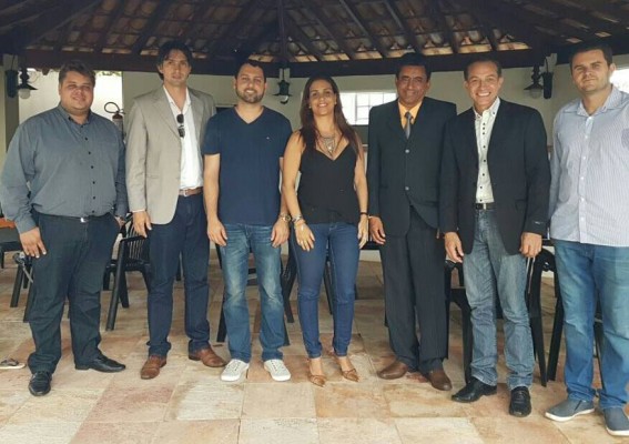  Subsecretária de Políticas Sobre Drogas do Estado de Minas Gerais, Patrícia Magalhães, durante encontro com representantes de Araguari 