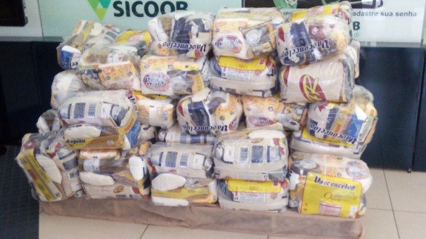 As cestas básicas serão entregues a famílias previamente selecionadas. “No Dia C realizaremos apenas a entrega dos alimentos.