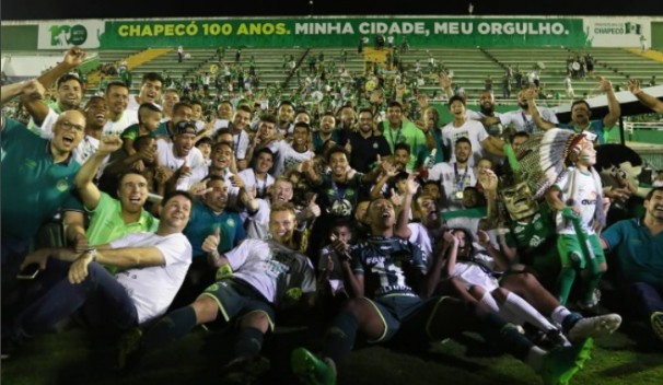 Chapecoense é bicampeão estadual *Divulgação