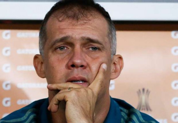 Técnico Eduardo Baptista, do Palmeiras