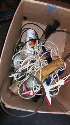 Material apreendido em fiscalização na rodovia ** PRF