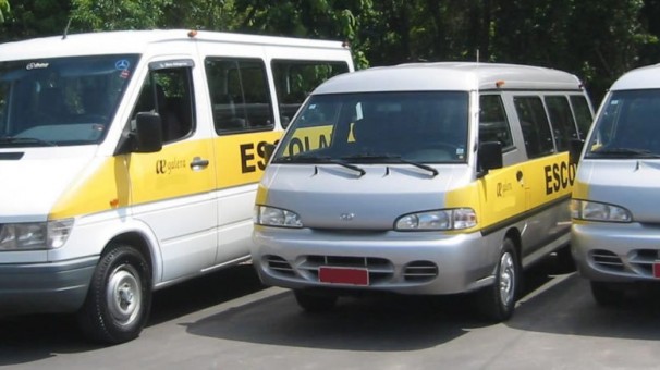 A vistoria de veículos que atuam no transporte escolar acontece até o dia 26 de maio 