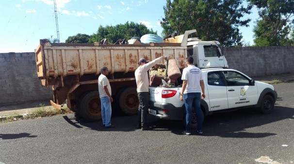 Durante a ação foram retiradas em média 20 toneladas de entulho das residências  Fotos: ASCOM  