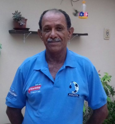 Luiz Carlos Alves, radialista, torcedor do Botafogo Palmeiras 2 x 1 Grêmio Atlético/GO 1 x 2 Santos Flamengo 2 x 1 São Paulo Corinthians 2 x 2 Botafogo Atlético/MG 2 x 1 Cruzeiro Sport 1 x 1 Atlético/PR Vitória 1 x 0 Bahia Coritiba 1 x 1 Vasco Avaí 1 x 0 Ponte Preta Fluminense 2 x 1 Chapecoense