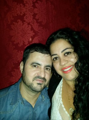 Marcio José da Cunha ao lado da esposa Fabiana Henrique Ferreira Soares da Cunha que aniversariou no dia 26