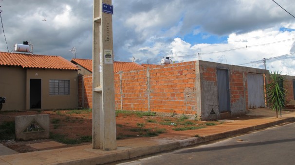 Comunidade do Portal dos Ipês ainda enfrenta o transtorno