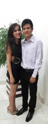 Rodrigo Brito, aniversariante do dia 12, ao lado da namorada Maria Luiza de Souza Pedrosa