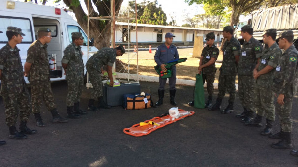 Prova de Salvamento Aquático ocorreu no ATC e contou com a participação de 40 militares