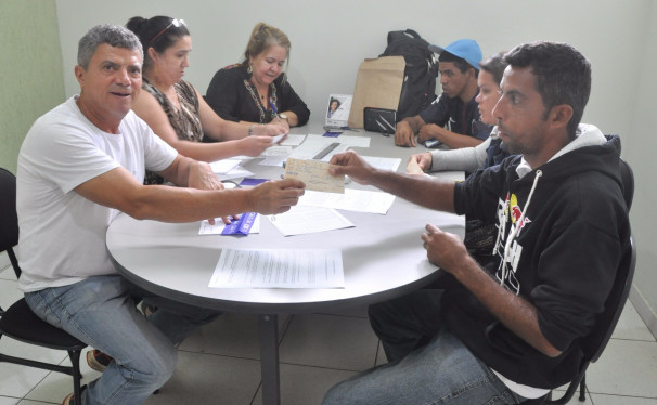 Pagamento foi realizado na sede do sindicato em Araguari