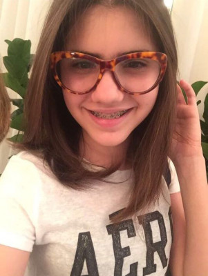 No dia 11, a queridinha e encantadora Cecília Markiewicz assoprou velinhas e estreou com muito entusiasmo seus 14 anos de vida. Para esta graciosidade de garota os maiores e melhores desejos de uma juventude radiante em felicidade e muita saúde!