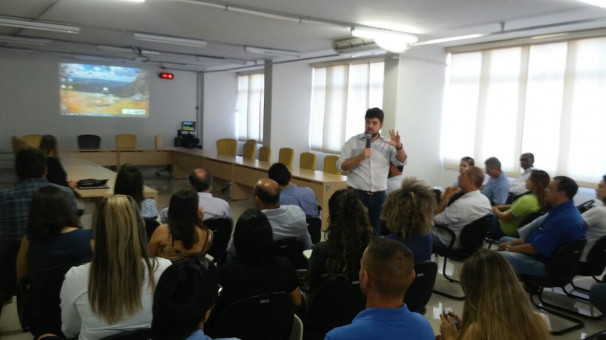 Zé Vitor, Superintendente Regional de Meio Ambiente, defende a modernização da administração pública, a começar pelo atendimento ao cidadão