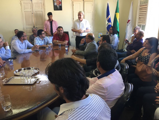 Empresários e autoridades reúnem-se para receber Márcio Lacerda