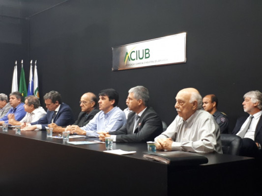 Detalhes sobre a implantação do serviço foram discutidos durante reunião