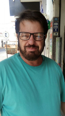 Ricardo Campos, torcedor do Cruzeiro, comerciante e músico Vasco 1 x 1 Botafogo São Paulo 2 x 1 Atlético/PR Atlético/GO 1 x 0 Palmeiras Fluminense 2 x 0 Avaí Sport 2 x 0 Atlético/MG Chapecoense 1 x 1 Flamengo Coritiba 1 x 0 Grêmio Bahia 1 x 1 Corinthians Santos 1x 1 Vitória Como Cruzeiro e Ponte Preta jogaram semana passada e não teve como pegar palpites, automaticamente fica 1 ponto computado. 