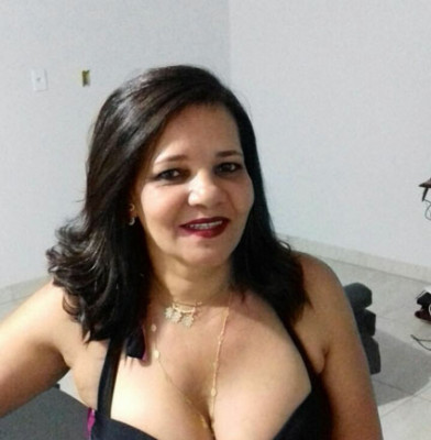 Adriana Lúcia Nunes de Oliveira (11/10)