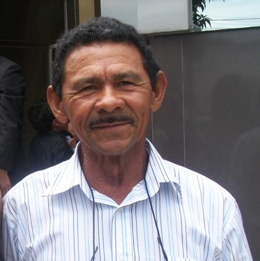 Amparo Domingos de Lara, torcedor do Cuiabá, aposentado Atlético/PR 0 x 1 Atlético/GO Botafogo 2 x 1 Chapecoense Corinthians 0 x 0 Coritiba Atlético/MG 2 x 0 São Paulo Grêmio 0 x 0 Cruzeiro Avaí 1 x 0 Vasco Flamengo 2 x 2 Fluminense Vitória 1 x 0 Sport Ponte Preta 1 x 1 Santos Palmeiras 2 x 1 Bahia 