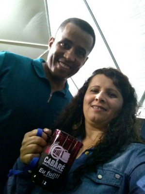 André Luiz Ferreira Braga ao lado da esposa e aniversariante do dia 19, Claudia Aparecida Dias Rocha