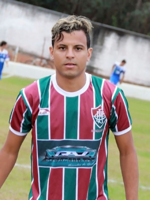 Roger, um dos estreantes com a camisa do ARAFLU