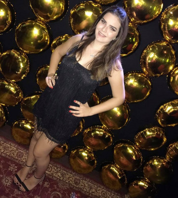 Rafaella Maiorki também comemora aniversário nesta semana. Amanhã, dia 20, é dia de soprar as velas de mais um ano de vida. Deixamos aqui os parabéns pelo aniversário.