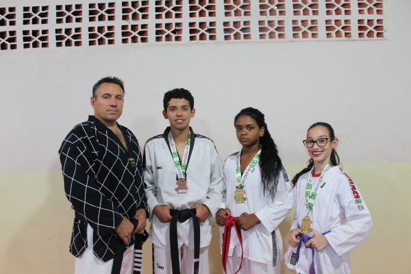 Araguari é campeã brasileira de TAEKWON-DO