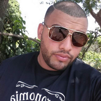 Welder Gomes Torcedor do Grêmio Engenheiro Agrônomo Botafogo 2x0 Chapecoense Atlético/PR 1x0 Atlético/GO Corinthians 2x1 Coritiba Atlético/MG 2x2 São Paulo Grêmio 2x0 Cruzeiro Avaí 1x0 Vasco Flamengo 1x1 Fluminense Vitória 0x2 Sport Ponte Preta 0x2 Santos Palmeiras 2x1 Bahia 