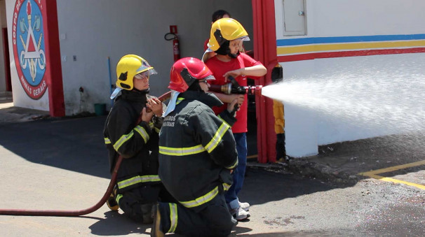 3ª Companhia do Corpo de Bombeiros foi responsável pela surpresa