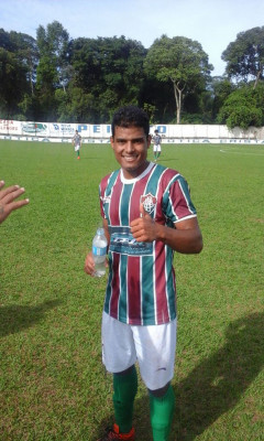 Dener anotou o segundo gol dele na competição