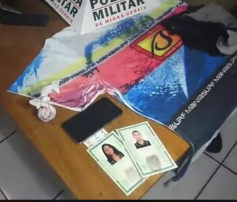 Objetos apreendidos pelos militares ** Divulgação 