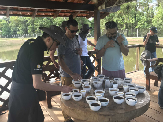 Foram apresentadas as características dos cafés de qualidade de Araguari e também de Indianópolis 