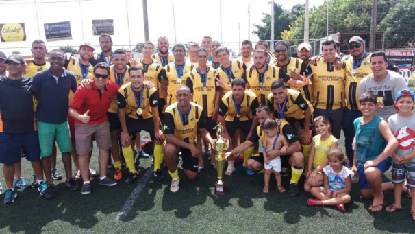 Impacto Montagens / Supermercado Papa Tudo, campeão da quinta edição ** Arquivo 