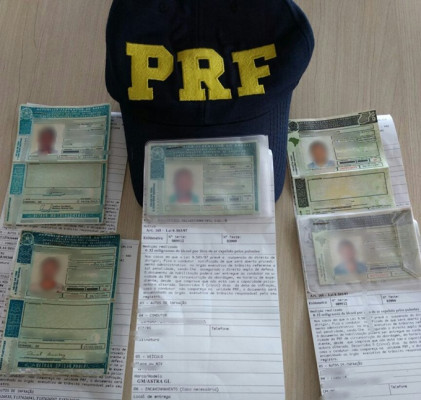 Fiscalização ocorreu nesse domingo, na BR-050 ** PRF 