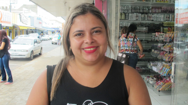 “Viajaria para Gramado, enriqueceria minhas irmãs e reservaria dinheiro para pagar a faculdade de medicina do meu filho”. Keila Roberta Pereira, dona de casa