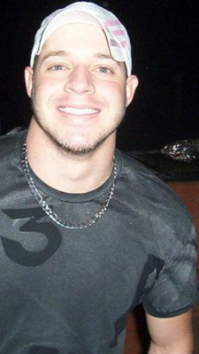 “Penso que eu teria dificuldades em lidar essa quantia, se fosse o caso eu compraria uma casa própria, ajudaria os parentes e faria uma viagem para a Espanha e Inglaterra aliando lazer e questões familiares. E também investiria em um espaço terapêutico, contemplando em especial a terceira idade”.  Luiz Rey, psicoterapeuta 