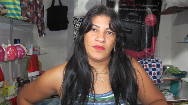 “O presente seria um prefeito melhor” Marineide Cardoso Borges, comerciante 