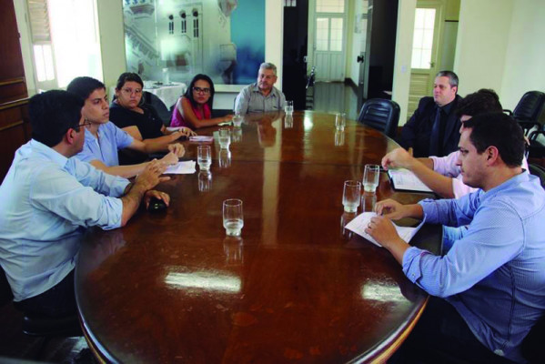 Cadastro está sendo realizado pela Auti, localizada no mesmo endereço da Reis e Tur 