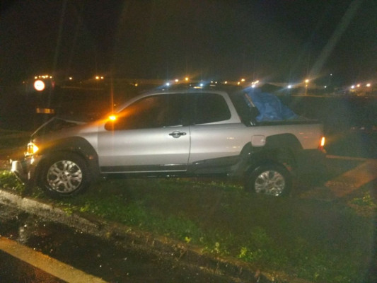 Domingo chuvoso com acidentes na BR-050 ** PRF 