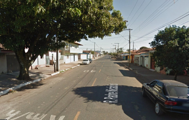 Ataques criminosos na rua Padre Nicácio assustam moradores ** Gazeta do Triângulo 