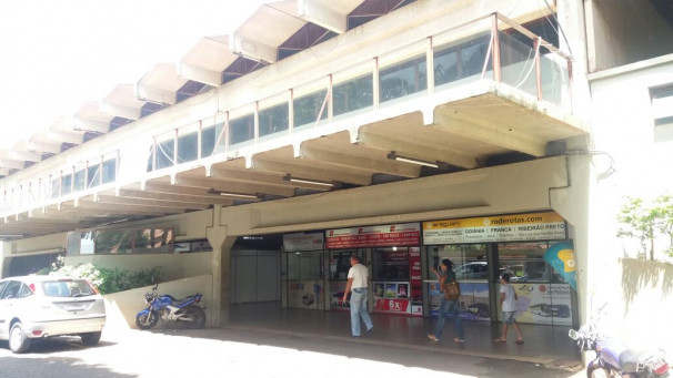 Moradores de rua aguardam recurso da prefeitura para se deslocarem a outra cidade