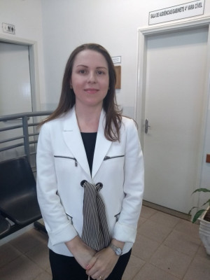 Dra. Danielle Nunes Pozzer -  Juíza da 1ª Vara Criminal da Infância e Juventude