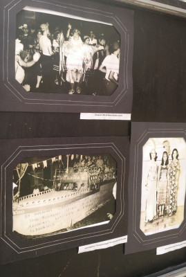 As fotografias estão expostas na frente do Espaço Museal 