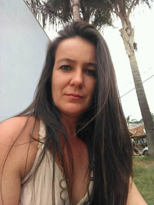 Paula Caires Veloso (13/2) 