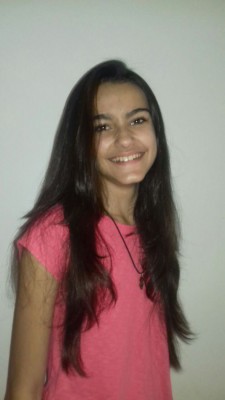 Rayanne Morais Guimarães  completa hoje  11 anos. Filha de Silvana  Morais da Silva  e Geraldo Ferreira Guimarães 