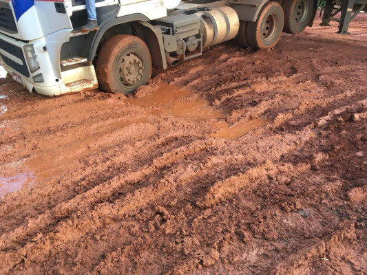 Obras inacabadas causam insatisfação em usuários da rodovia