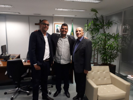 Dentre as demandas está o retorno das obras na LMG-748